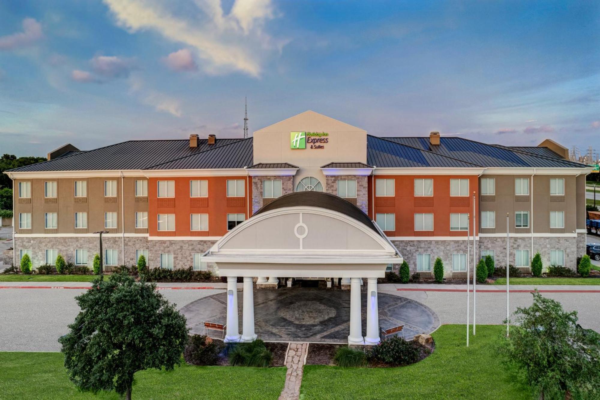 Holiday Inn Express Hotel & Suites Clute-Lake Jackson By Ihg Zewnętrze zdjęcie