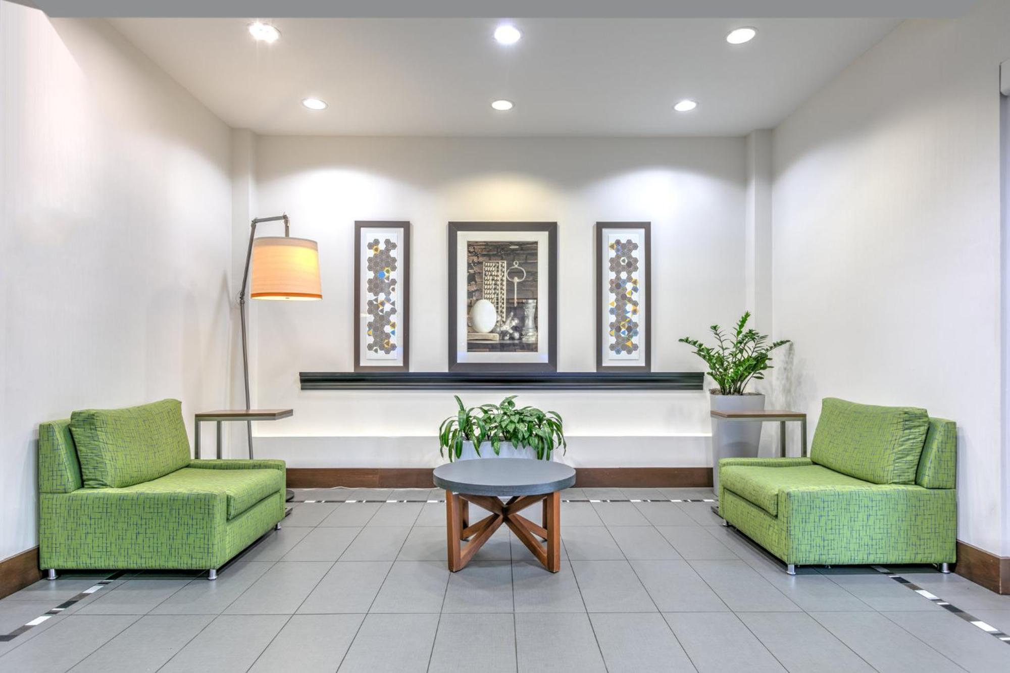 Holiday Inn Express Hotel & Suites Clute-Lake Jackson By Ihg Zewnętrze zdjęcie
