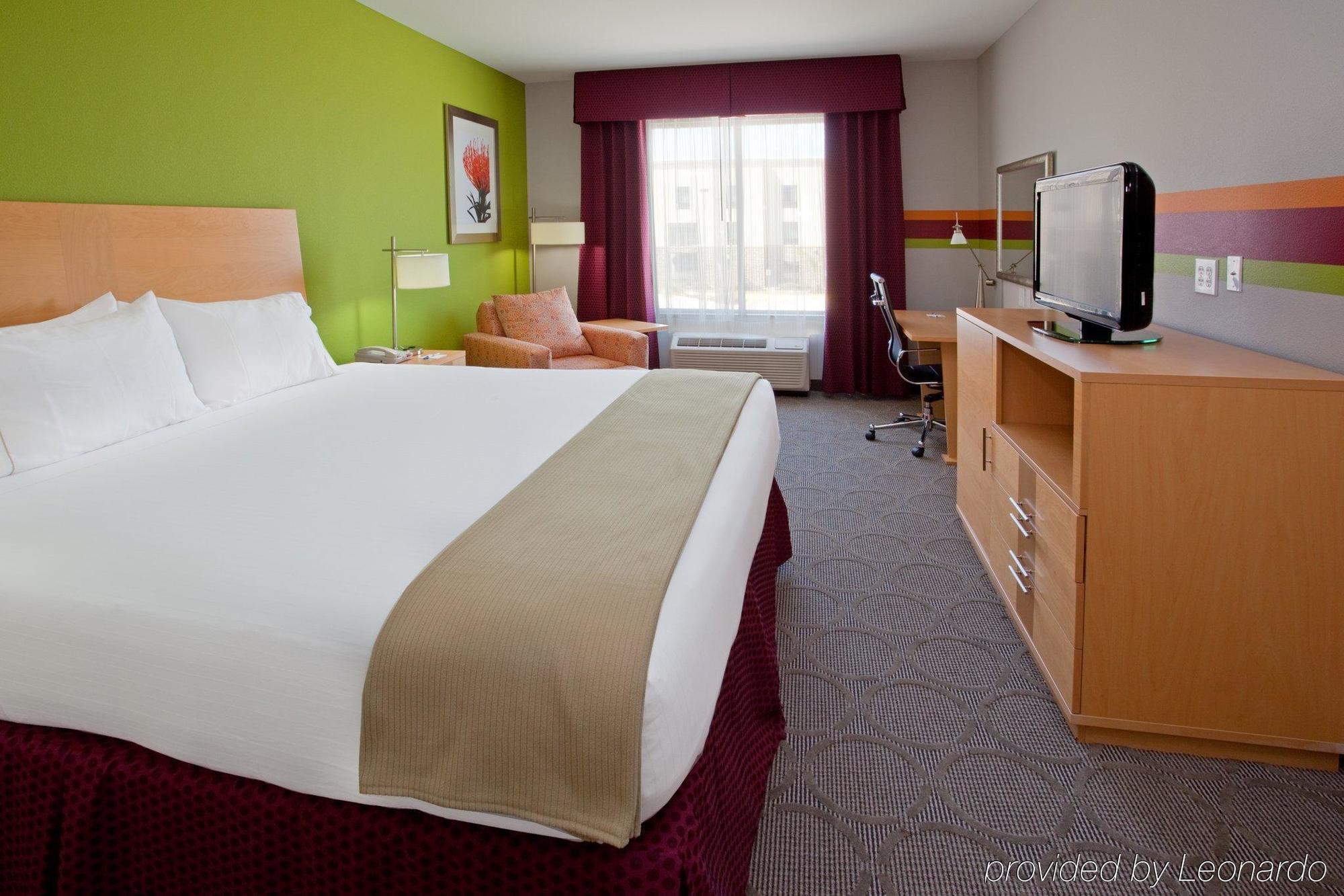 Holiday Inn Express Hotel & Suites Clute-Lake Jackson By Ihg Pokój zdjęcie