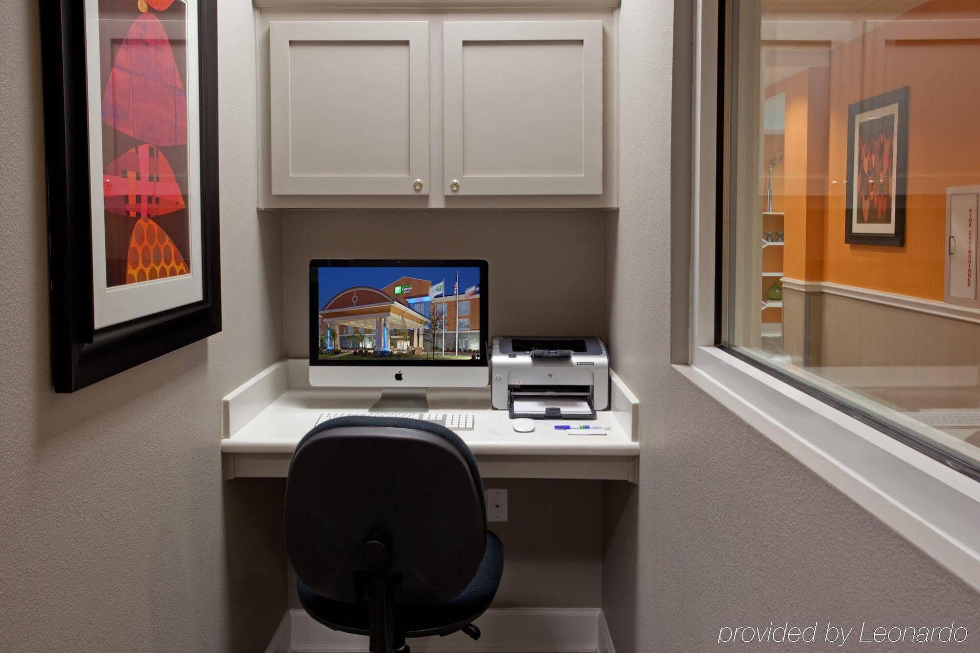 Holiday Inn Express Hotel & Suites Clute-Lake Jackson By Ihg Zewnętrze zdjęcie